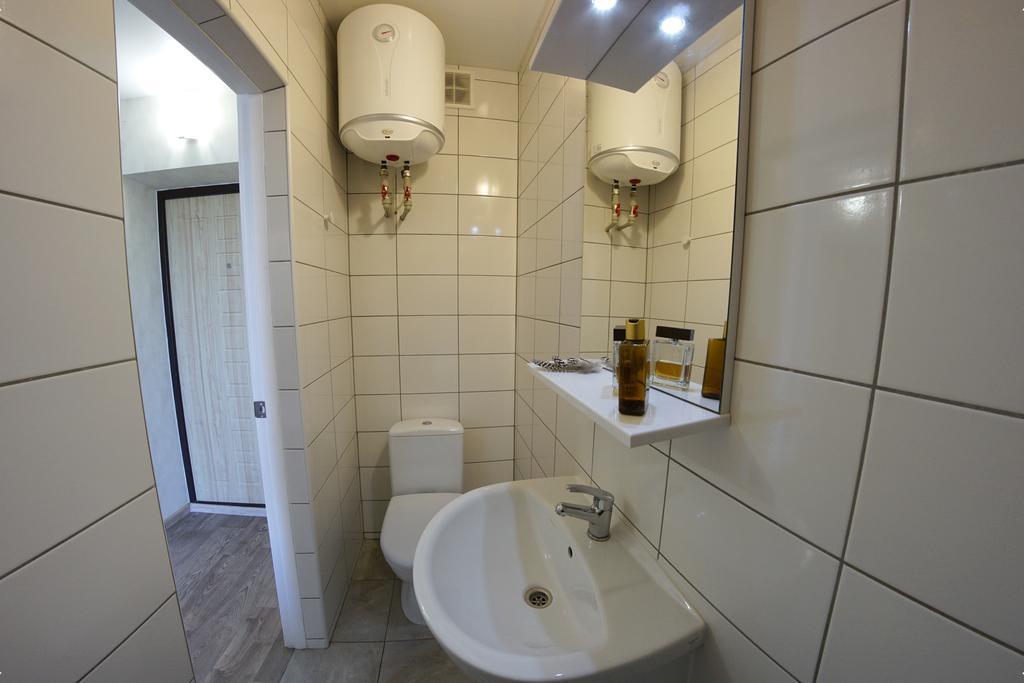 54A Tselinogradskaia Str At Alekseevka Underground Charków Zewnętrze zdjęcie