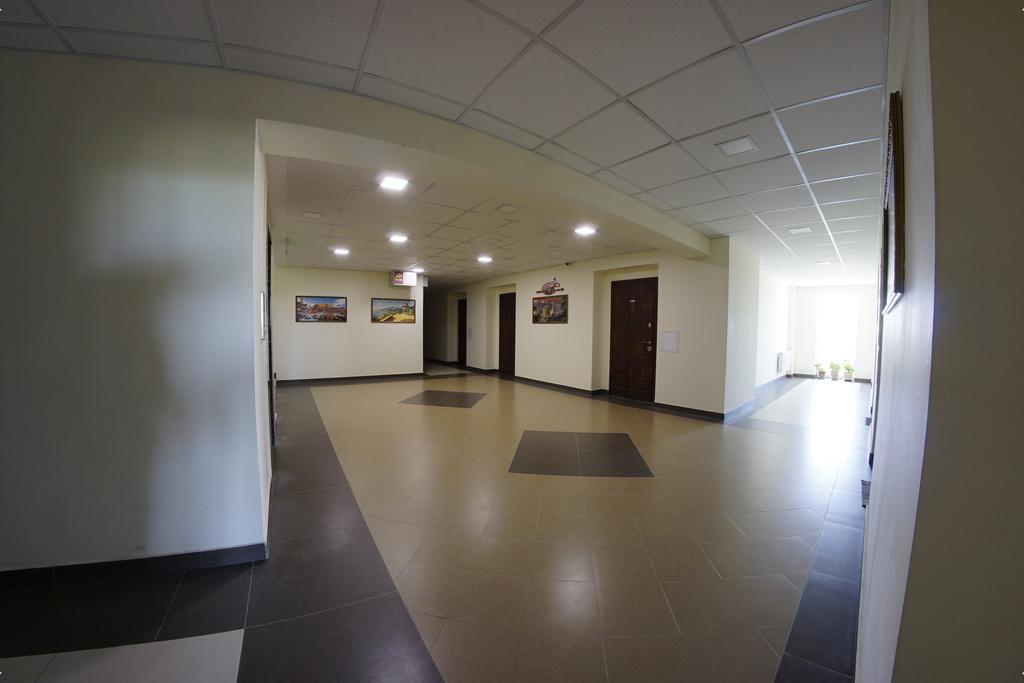 54A Tselinogradskaia Str At Alekseevka Underground Charków Zewnętrze zdjęcie